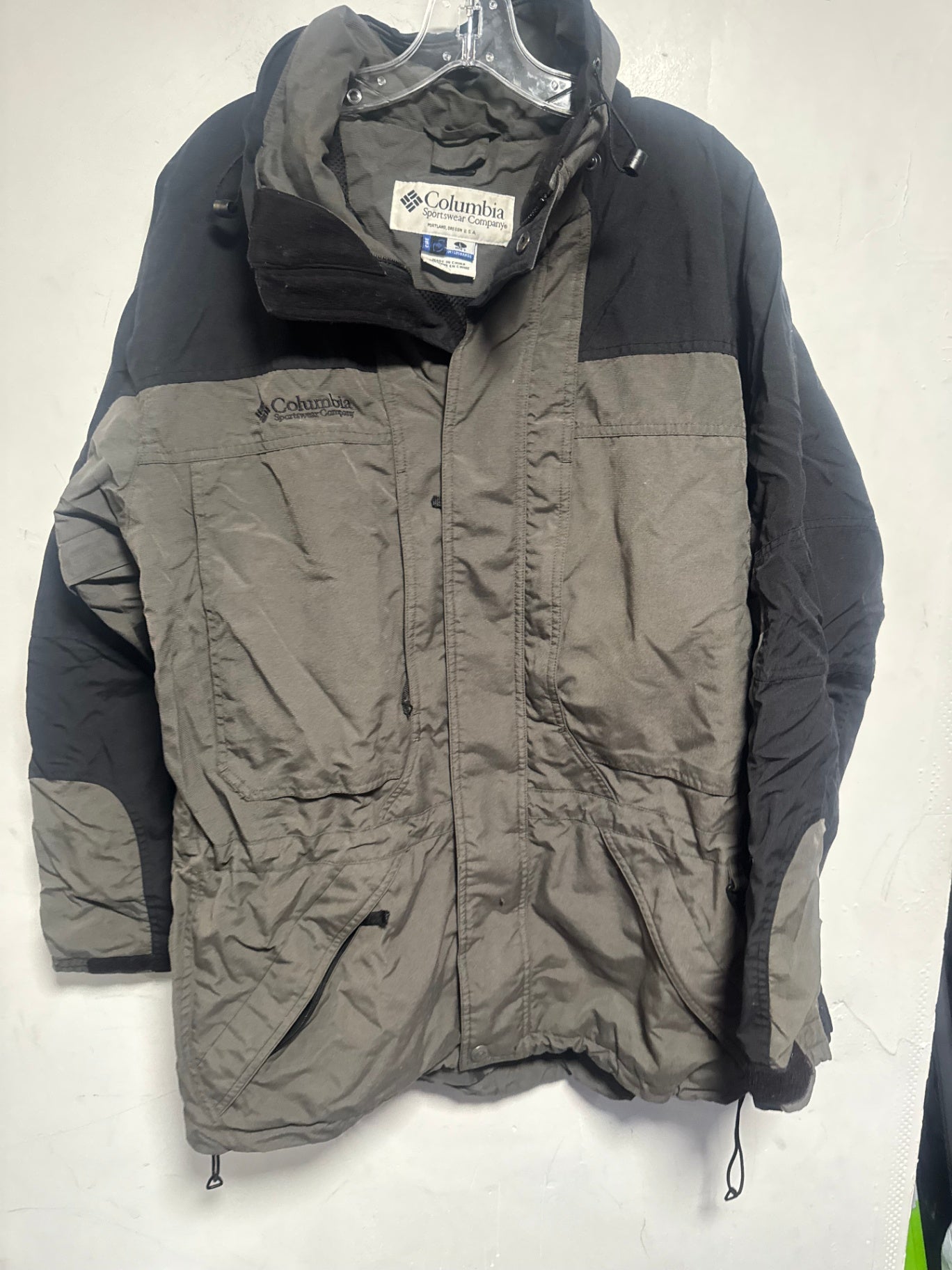 Columbia Jacket L Gray and Black