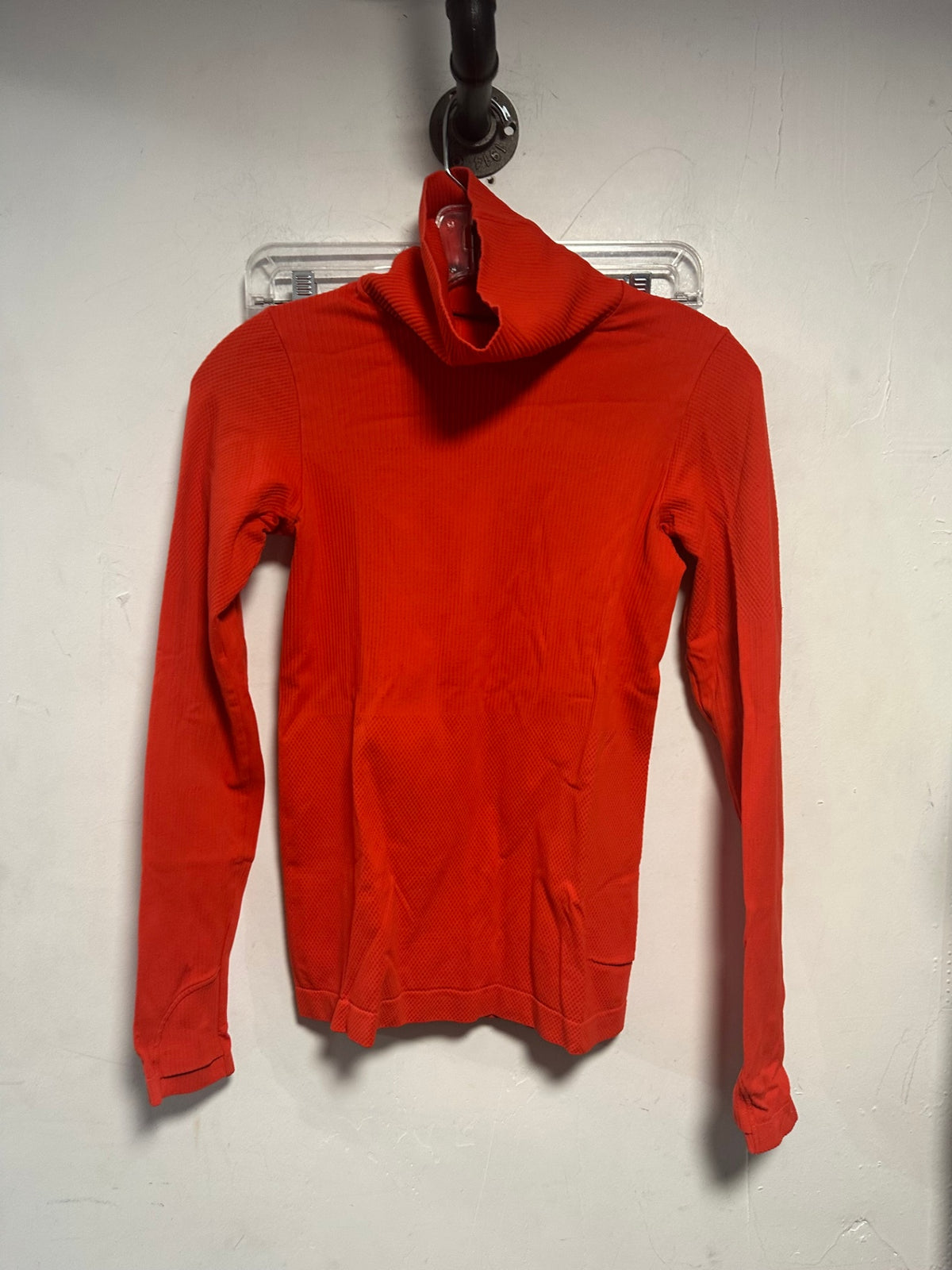Athleta Long sleeve Xs Red