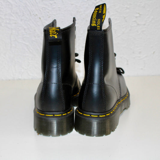 DR Martens Bex Squared toe L8