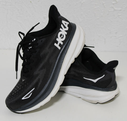 HOKA Men's 9D Clifton 9 (preowned)