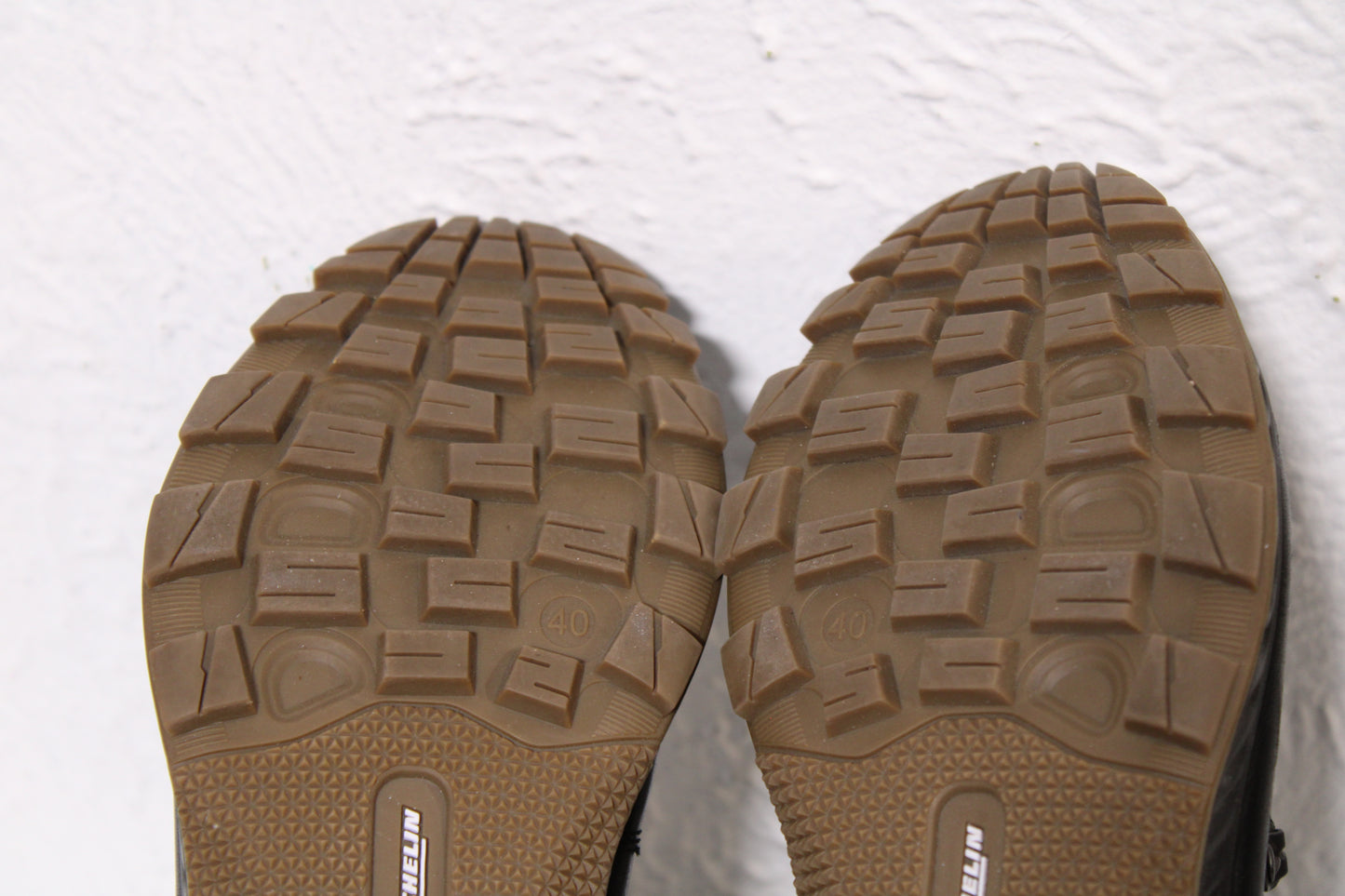 Women's ECCO Exohike Shoe Size 40 USA 9/9.5 (preowned)