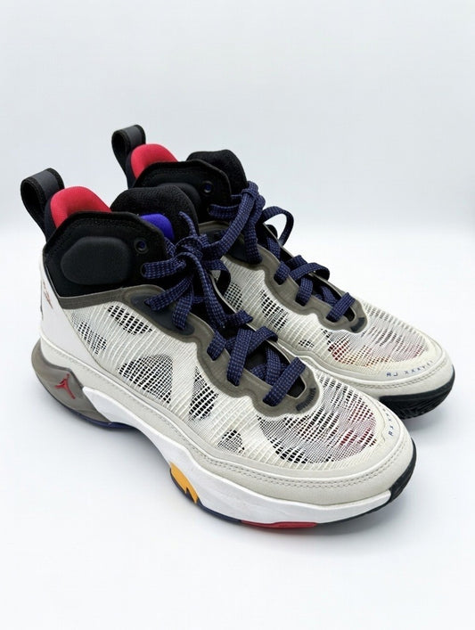 Nike Jordan Sneakers Y6 Beige, navy blue, black, red, yellow