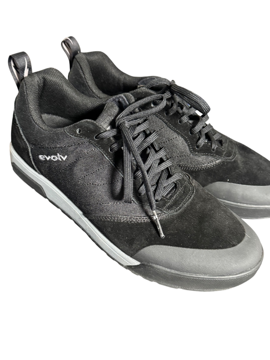 Evolv Sneakers 10.5 Black