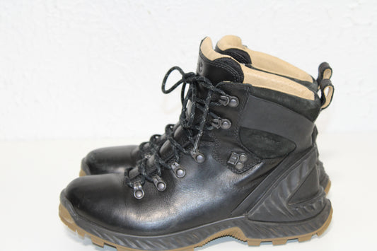 Women's ECCO Exohike Shoe Size 40 USA 9/9.5 (preowned)